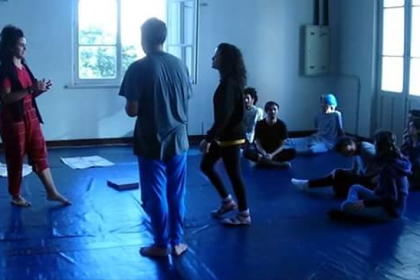 O teatro do Ensino Médio: Um mapeamento sobre a situação do ensino da arte na rede pública estadual na cidade de salvador.