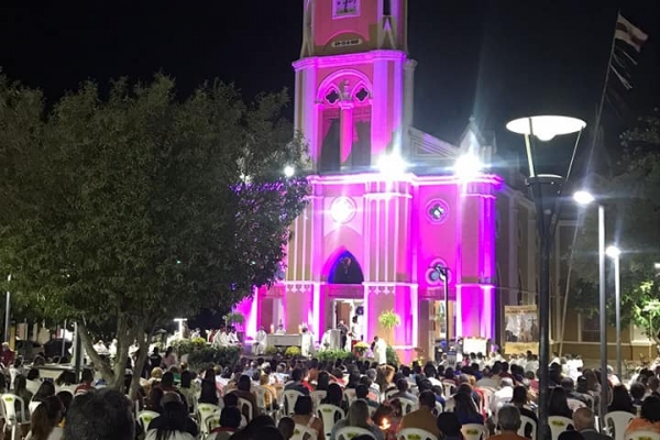  Turismo religioso aquece economia em Floriano 